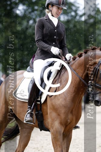 Aerdenhout 2 juli 2016
Esther de Graaf doet mee aan concours voor 5 en 6 jarigen in Aerdenhout.
