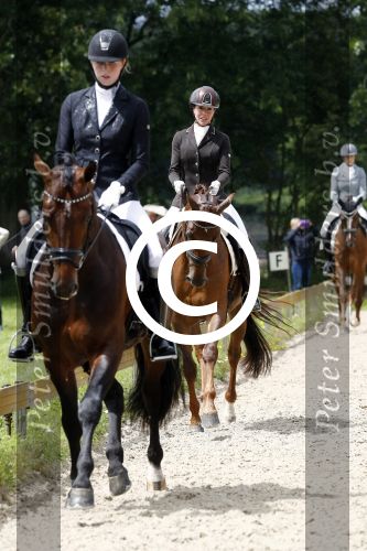Aerdenhout 2 juli 2016
Esther de Graaf doet mee aan concours voor 5 en 6 jarigen in Aerdenhout.