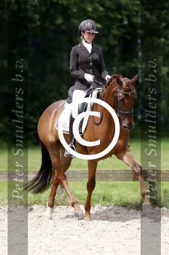 Aerdenhout 2 juli 2016
Esther de Graaf doet mee aan concours voor 5 en 6 jarigen in Aerdenhout.
