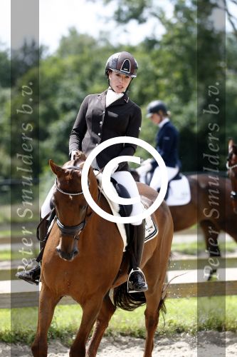 Aerdenhout 2 juli 2016
Esther de Graaf doet mee aan concours voor 5 en 6 jarigen in Aerdenhout.