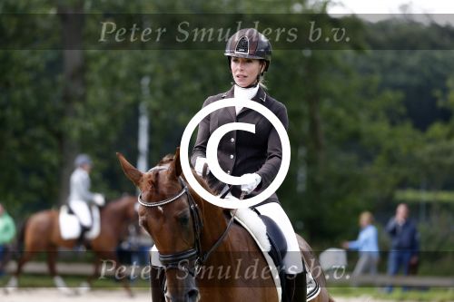 Aerdenhout 2 juli 2016
Esther de Graaf doet mee aan concours voor 5 en 6 jarigen in Aerdenhout.