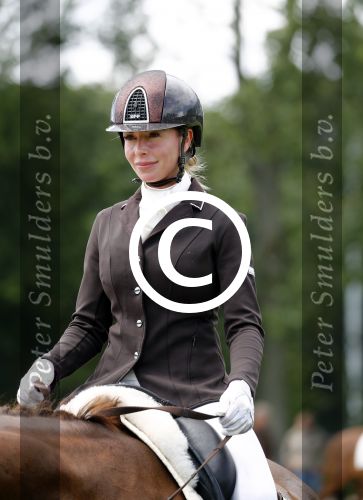 Aerdenhout 2 juli 2016
Esther de Graaf doet mee aan concours voor 5 en 6 jarigen in Aerdenhout.