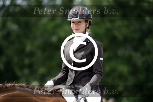 Aerdenhout 2 juli 2016
Esther de Graaf doet mee aan concours voor 5 en 6 jarigen in Aerdenhout.