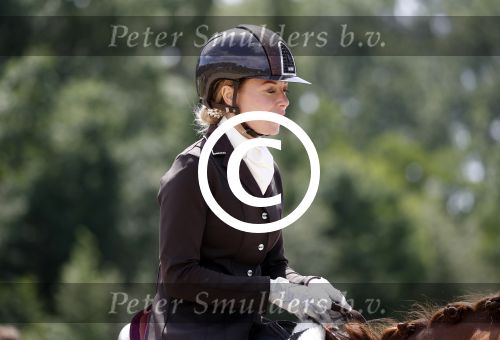 Aerdenhout 2 juli 2016
Esther de Graaf doet mee aan concours voor 5 en 6 jarigen in Aerdenhout.