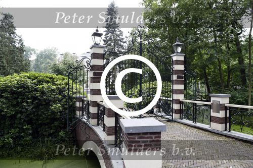 Loosdrecht 24 juni 2016
Huis (landgoed)  van de vader van Esther de Graaf. haar vader is vorig jaar overleden.