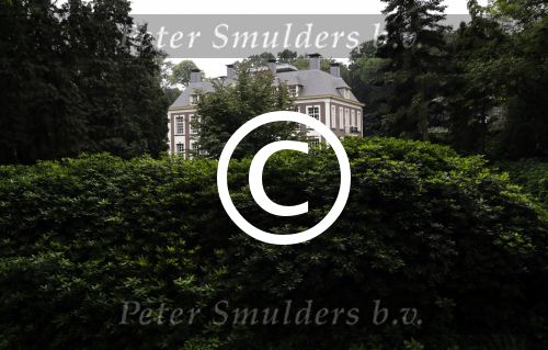 Loosdrecht 24 juni 2016
Huis (landgoed)  van de vader van Esther de Graaf. haar vader is vorig jaar overleden.