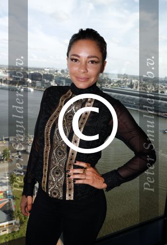 Amsterdam 11 juli 2016 
Modeshow Maria Tailor in de amsterdam Lookout aan het IJ. Fajah Lourens