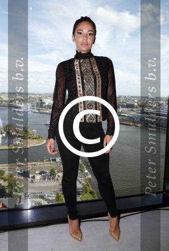 Amsterdam 11 juli 2016 
Modeshow Maria Tailor in de amsterdam Lookout aan het IJ. Fajah Lourens