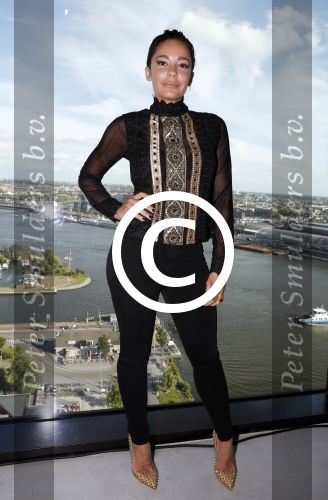 Amsterdam 11 juli 2016 
Modeshow Maria Tailor in de amsterdam Lookout aan het IJ. Fajah Lourens