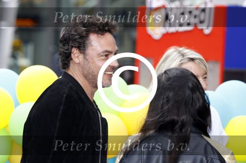 Amsterdam 17 juli 2016
Premiere huisdiergeheimen in Pathe arena. Fedja v Huet met zijn vrouw Karina Smulders