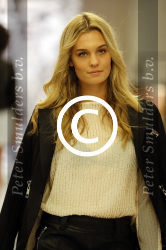 Amsterdam 4 juli 2016
Modeshow Josh Veldhuizen (Josh V) gepresenteerd door Anouk Smulders.