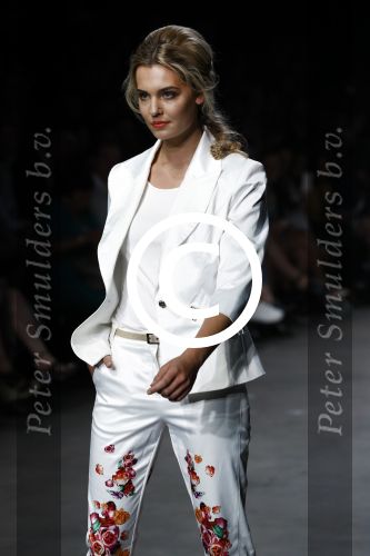 Amsterdam 9 juli 2016
Modeshow Monique Collignon op AFW Amsterdam fashion week bij westergasfabriek. Felice Fleur Roedema