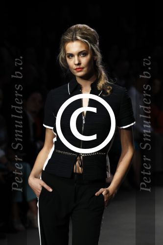 Amsterdam 9 juli 2016
Modeshow Monique Collignon op AFW Amsterdam fashion week bij westergasfabriek. Felice Fleur Roedema