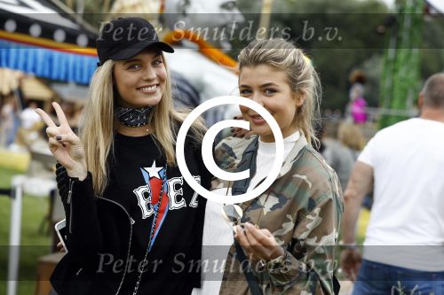 Amsterdam 15 juli 2016 
Day at the park festival in het amsterdamse bos. Robin Singels en Felice Fleur Roedema