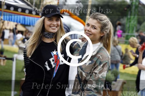 Amsterdam 15 juli 2016 
Day at the park festival in het amsterdamse bos. Robin Singels en Felice Fleur Roedema