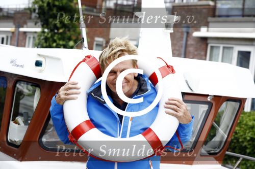 Uitgeest 11 juli 2016
Henny Huisman op zijn boot.