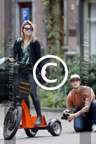Amsterdam 7 juli 2016
Joelle Witschge opnames commercial / website voor funwheels op de cornelis schuytstraat