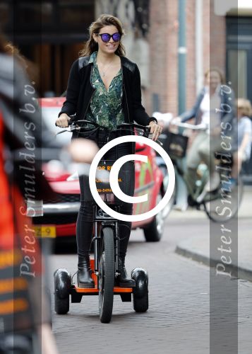 Amsterdam 7 juli 2016
Joelle Witschge opnames commercial / website voor funwheels op de cornelis schuytstraat