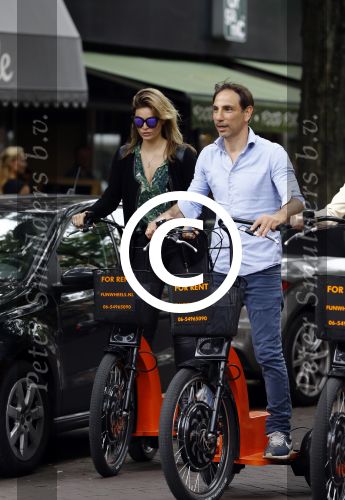 Amsterdam 7 juli 2016
Joelle Witschge opnames commercial / website voor funwheels op de cornelis schuytstraat