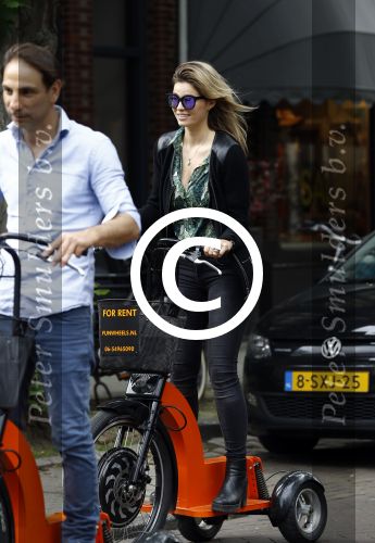 Amsterdam 7 juli 2016
Joelle Witschge opnames commercial / website voor funwheels op de cornelis schuytstraat
