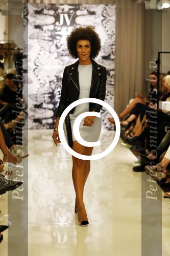 Amsterdam 4 juli 2016
Modeshow Josh Veldhuizen (Josh V) gepresenteerd door Anouk Smulders.
