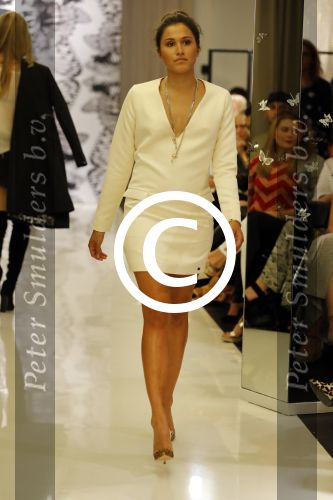 Amsterdam 4 juli 2016
Modeshow Josh Veldhuizen (Josh V) gepresenteerd door Anouk Smulders.