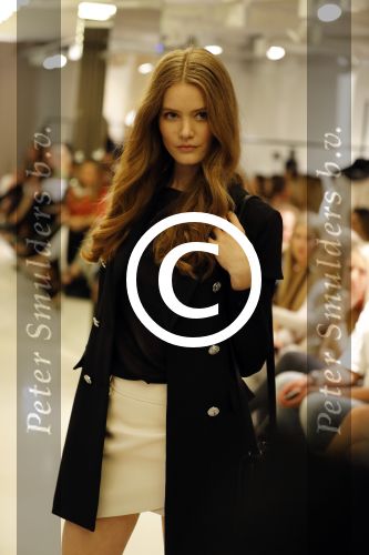 Amsterdam 4 juli 2016
Modeshow Josh Veldhuizen (Josh V) gepresenteerd door Anouk Smulders.