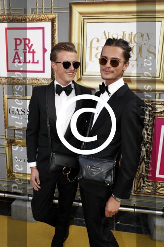 Amsterdam 13 juli 2016  
Premiere absolutely fabulous in Tuschinski. Koen en Gigi ( You tube sterren)