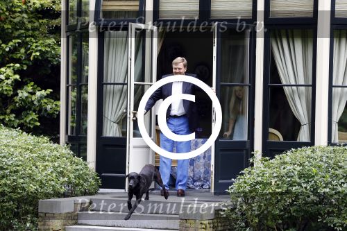 Wassenaar 8 juli 2016
Koninklijk fotouur op de Horsten met Koning Willem Alexander Koningin Maxima en de prinsessen Amalia Ariane en Alexia. Ook de honden zijn erbij.