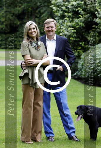 Wassenaar 8 juli 2016
Koninklijk fotouur op de Horsten met Koning Willem Alexander Koningin Maxima en de prinsessen Amalia Ariane en Alexia. Ook de honden zijn erbij.