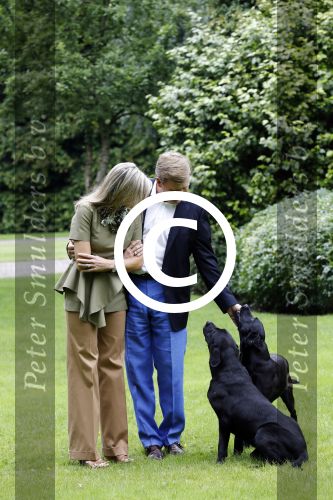 Wassenaar 8 juli 2016
Koninklijk fotouur op de Horsten met Koning Willem Alexander Koningin Maxima en de prinsessen Amalia Ariane en Alexia. Ook de honden zijn erbij.