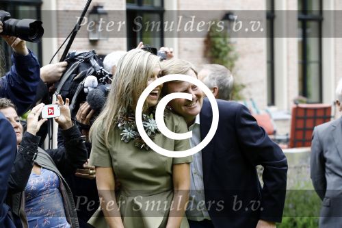 Wassenaar 8 juli 2016
Koninklijk fotouur op de Horsten met Koning Willem Alexander Koningin Maxima en de prinsessen Amalia Ariane en Alexia. Ook de honden zijn erbij.