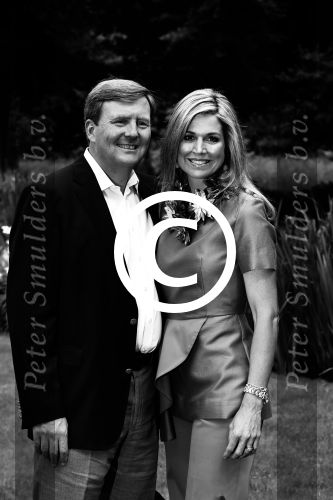 Wassenaar 8 juli 2016
Koninklijk fotouur op de Horsten met Koning Willem Alexander Koningin Maxima en de prinsessen Amalia Ariane en Alexia. Ook de honden zijn erbij.