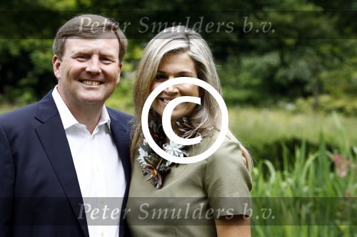 Wassenaar 8 juli 2016
Koninklijk fotouur op de Horsten met Koning Willem Alexander Koningin Maxima en de prinsessen Amalia Ariane en Alexia. Ook de honden zijn erbij.