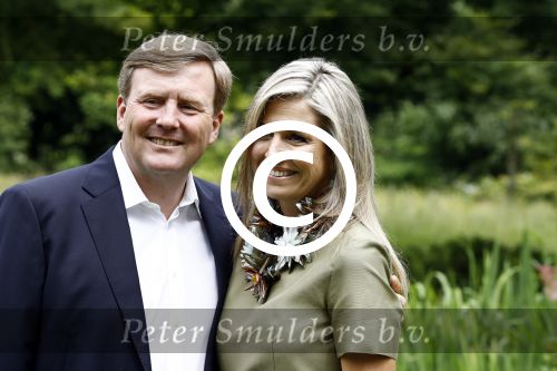 Wassenaar 8 juli 2016
Koninklijk fotouur op de Horsten met Koning Willem Alexander Koningin Maxima en de prinsessen Amalia Ariane en Alexia. Ook de honden zijn erbij.
