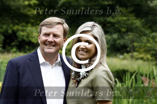 Wassenaar 8 juli 2016
Koninklijk fotouur op de Horsten met Koning Willem Alexander Koningin Maxima en de prinsessen Amalia Ariane en Alexia. Ook de honden zijn erbij.