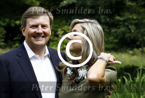 Wassenaar 8 juli 2016
Koninklijk fotouur op de Horsten met Koning Willem Alexander Koningin Maxima en de prinsessen Amalia Ariane en Alexia. Ook de honden zijn erbij.