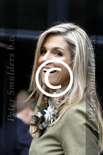 Wassenaar 8 juli 2016
Koninklijk fotouur op de Horsten met Koning Willem Alexander Koningin Maxima en de prinsessen Amalia Ariane en Alexia. Ook de honden zijn erbij.