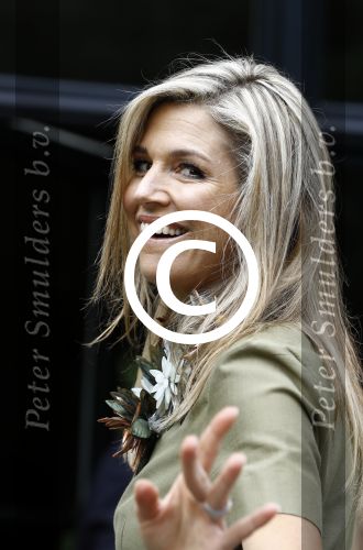 Wassenaar 8 juli 2016
Koninklijk fotouur op de Horsten met Koning Willem Alexander Koningin Maxima en de prinsessen Amalia Ariane en Alexia. Ook de honden zijn erbij.