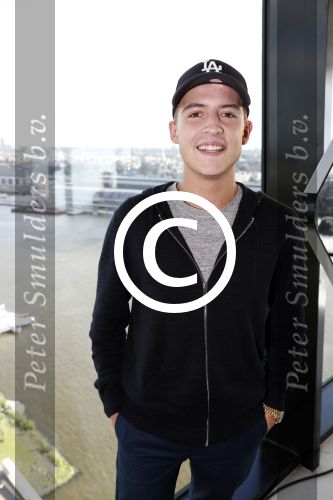 Amsterdam 11 juli 2016 
Modeshow Maria Tailor in de amsterdam Lookout aan het IJ. Lil Kleine met Jeroen v d Berg