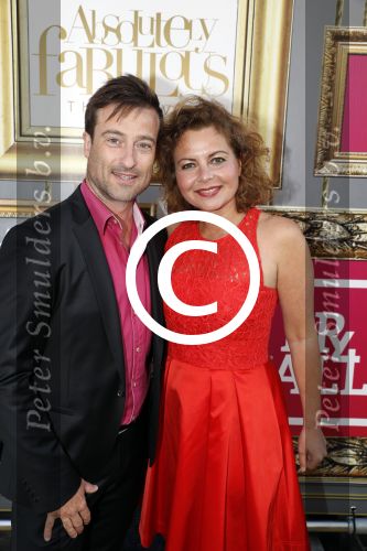 Amsterdam 13 juli 2016  
Premiere absolutely fabulous in Tuschinski. Maaike Widdershoven met man