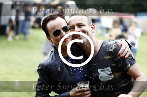 Amsterdam 15 juli 2016 
Day at the park festival in het amsterdamse bos. Martijn Thoutenhoofd met vrouw