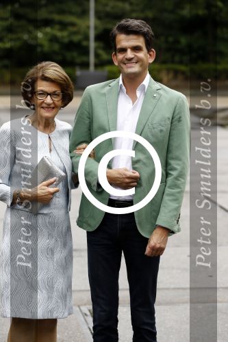 Amsterdam 9 juli 2016
Modeshow Monique Collignon op AFW Amsterdam fashion week bij westergasfabriek.
Maurice Wijnen met zijn moeder