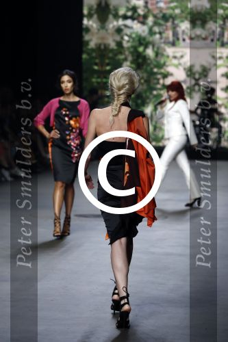 Amsterdam 9 juli 2016
Modeshow Monique Collignon op AFW Amsterdam fashion week bij westergasfabriek.