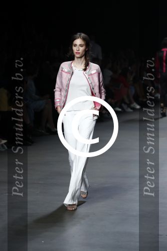 Amsterdam 9 juli 2016
Modeshow Monique Collignon op AFW Amsterdam fashion week bij westergasfabriek.