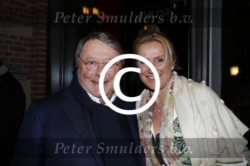 Amsterdam 3 februari 2016
Premiere Simone Kleinsma in het nieuwe de la mar theater.
Oger Lusink en ex-partner Ceciel Lutke Veldhuis