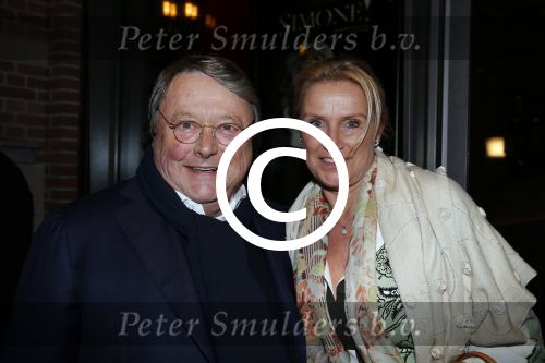 Amsterdam 3 februari 2016
Premiere Simone Kleinsma in het nieuwe de la mar theater.
Oger Lusink en ex-partner Ceciel Lutke Veldhuis