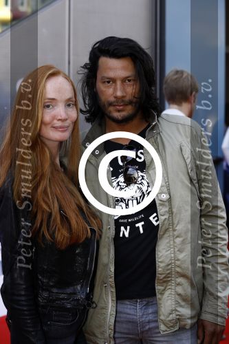 Amsterdam 17 juli 2016
Premiere huisdiergeheimen in Pathe arena. Poal cairo met vriendin