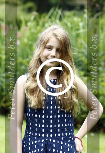 Wassenaar 8 juli 2016
Koninklijk fotouur op de Horsten met Koning Willem Alexander Koningin Maxima en de prinsessen Amalia Ariane en Alexia. Ook de honden zijn erbij.