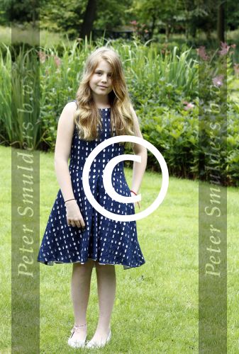 Wassenaar 8 juli 2016
Koninklijk fotouur op de Horsten met Koning Willem Alexander Koningin Maxima en de prinsessen Amalia Ariane en Alexia. Ook de honden zijn erbij.